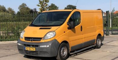 Descargar Manual OPEL VIVARO 2006 de Usuario PDF Gratis