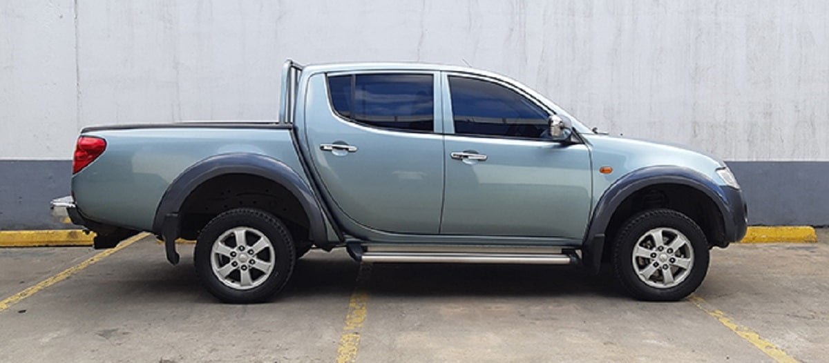 Descargar Manual MITSUBISHI L200 GL 2007 de Usuario PDF Gratis