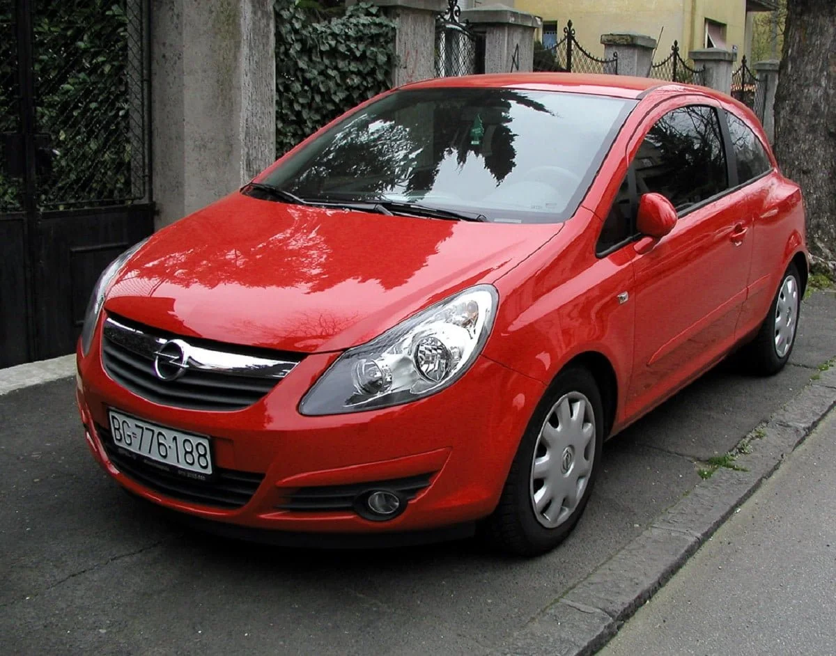 Descargar Manual OPEL CORSA D 2007 de Usuario PDF Gratis