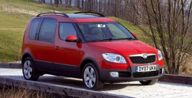 Descargar Manual SKODA ROOMSTER 2007 de Usuario PDF Gratis