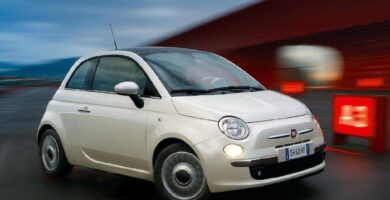 Descargar Manual FIAT 500 2009 PDF GRATIS 🏅 de Usuario