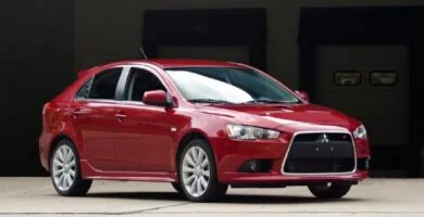 Descargar Manual MITSUBISHI LANCER SPORTBACK 2010 de Usuario PDF Gratis