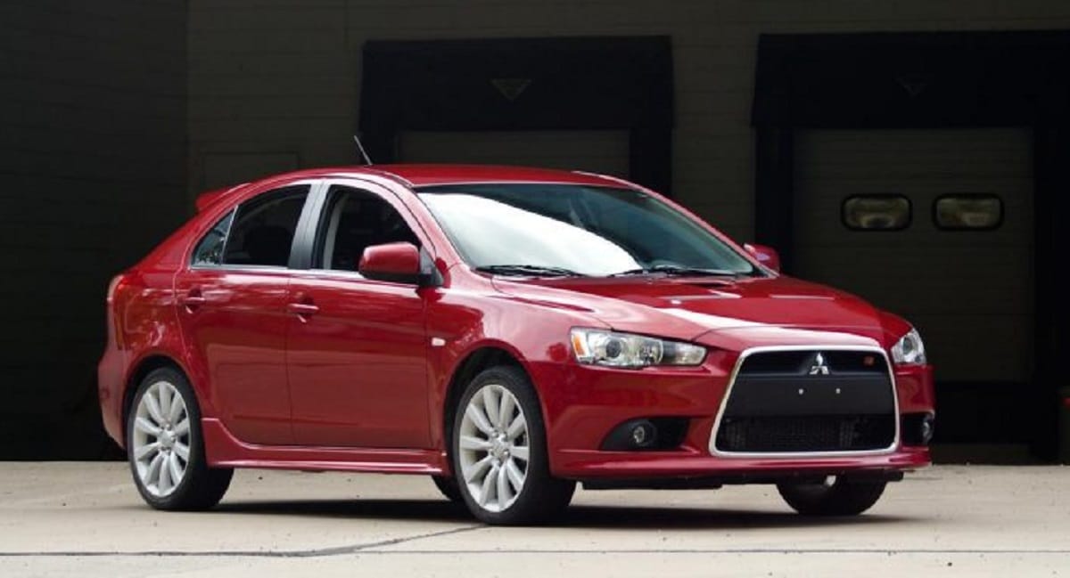 Descargar Manual MITSUBISHI LANCER SPORTBACK 2010 de Usuario PDF Gratis