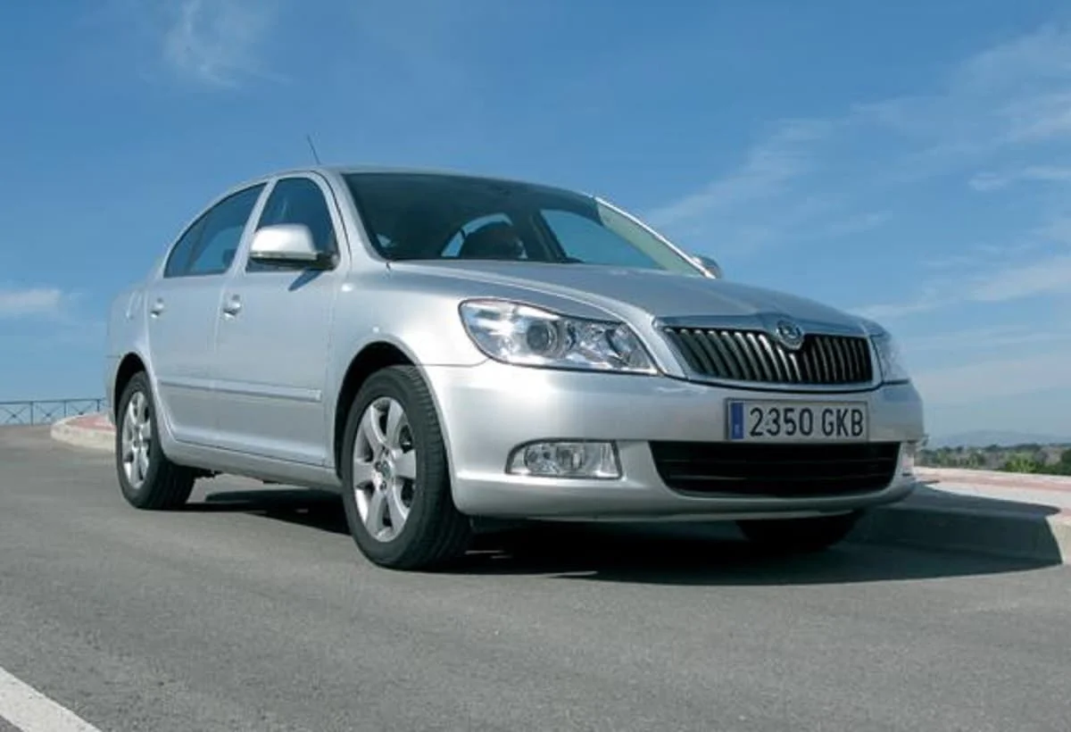 Descargar Manual SKODA OCTAVIA 2010 de Usuario PDF Gratis