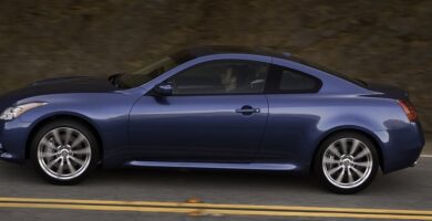 Descargar Manual INFINITI G37 COUPE 2011 PDF GRATIS 🏅 de Usuario