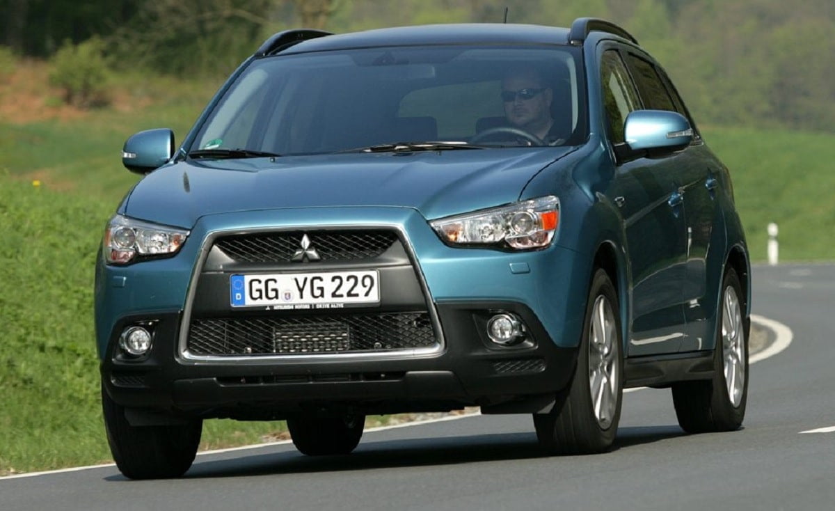 Descargar Manual MITSUBISHI ASX 2011 de Usuario PDF Gratis