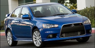 Descargar Manual MITSUBISHI LANCER RALLIART 2011 de Usuario PDF Gratis