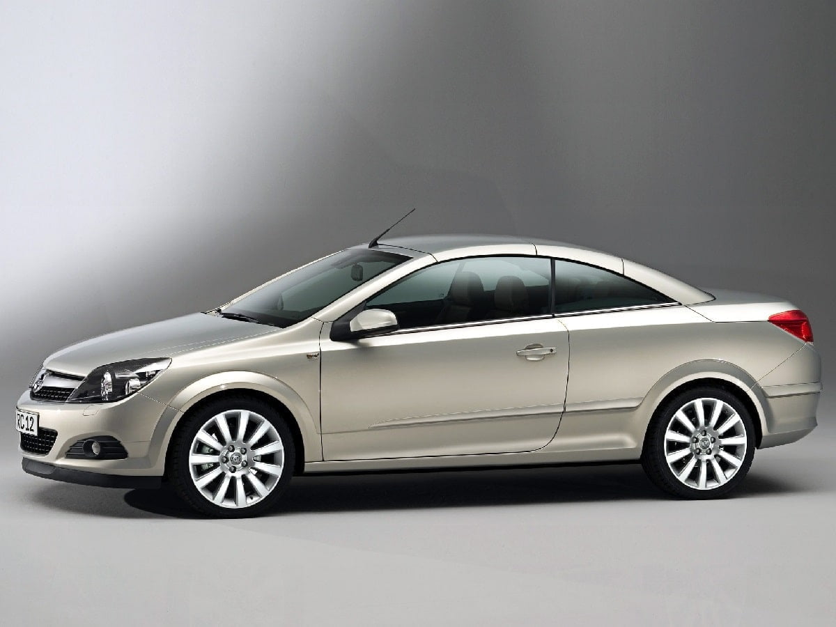 Descargar Manual OPEL ASTRA TWINTOP 2011 de Usuario PDF Gratis