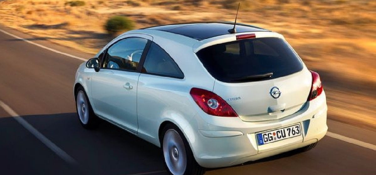 Descargar Manual OPEL CORSA 2011 de Usuario PDF Gratis