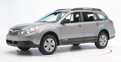 Descargar Manual SUBARU OUTBACK 2011 de Usuario PDF Gratis