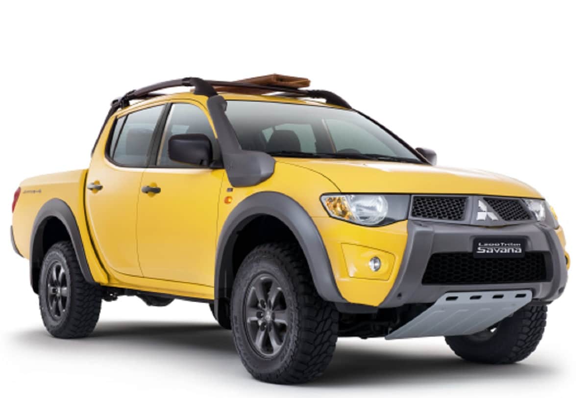 Descargar Manual MITSUBISHI L200 SAVANA 2012 de Usuario PDF Gratis