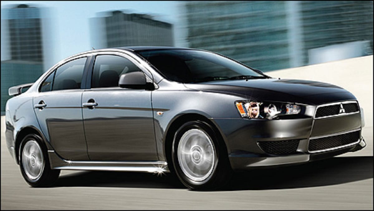 Descargar Manual MITSUBISHI LANCER SE AWC 2012 de Usuario PDF Gratis