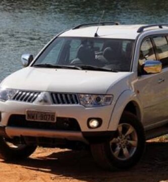 Descargar Manual MITSUBISHI PAJERO DAKAR 2012 de Usuario PDF Gratis