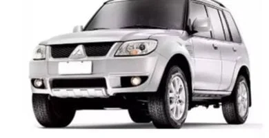 Descargar Manual MITSUBISHI PAJERO TR4 2012 de Usuario PDF Gratis