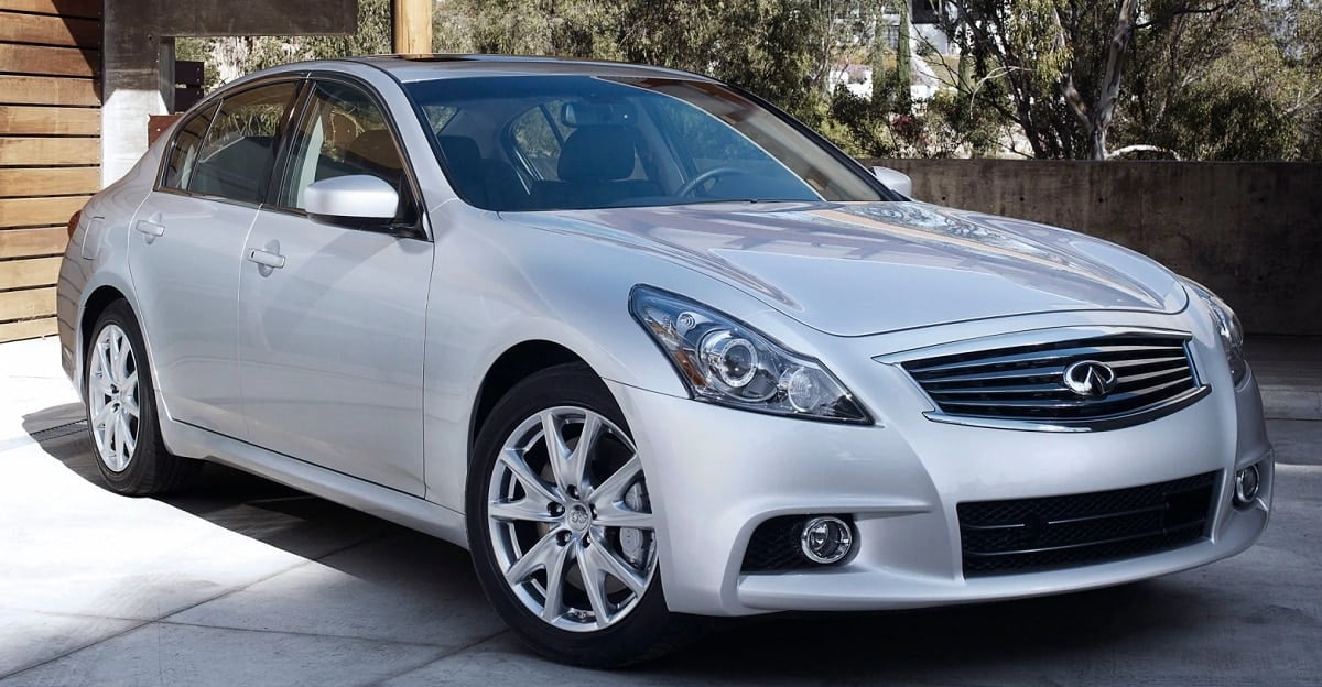 Descargar Manual INFINITI G SEDAN 2013 PDF GRATIS 🏅 de Usuario