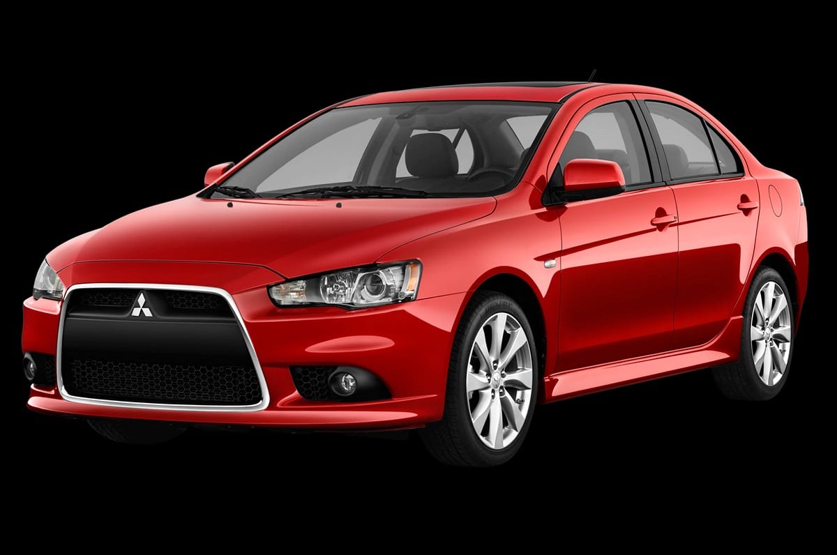 Descargar Manual MITSUBISHI LANCER 2013 de Usuario PDF Gratis