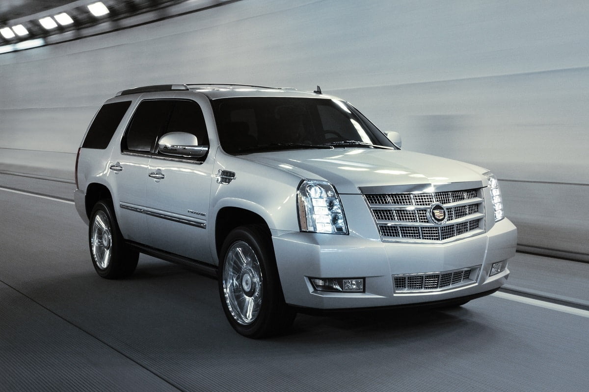 Descargar Manual CADILLAC ESCALADE 2013 PDF GRATIS 🏅 de Usuario