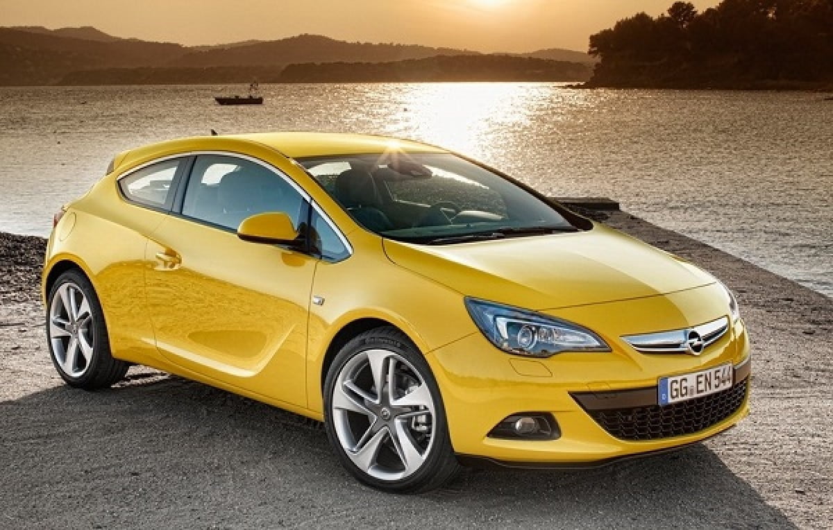 Descargar Manual OPEL GTC 2013 de Usuario PDF Gratis