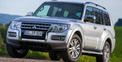 Descargar Manual MITSUBISHI PAJERO 2014 de Usuario PDF Gratis