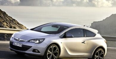 Descargar Manual OPEL ASTRA 2014 de Usuario PDF Gratis