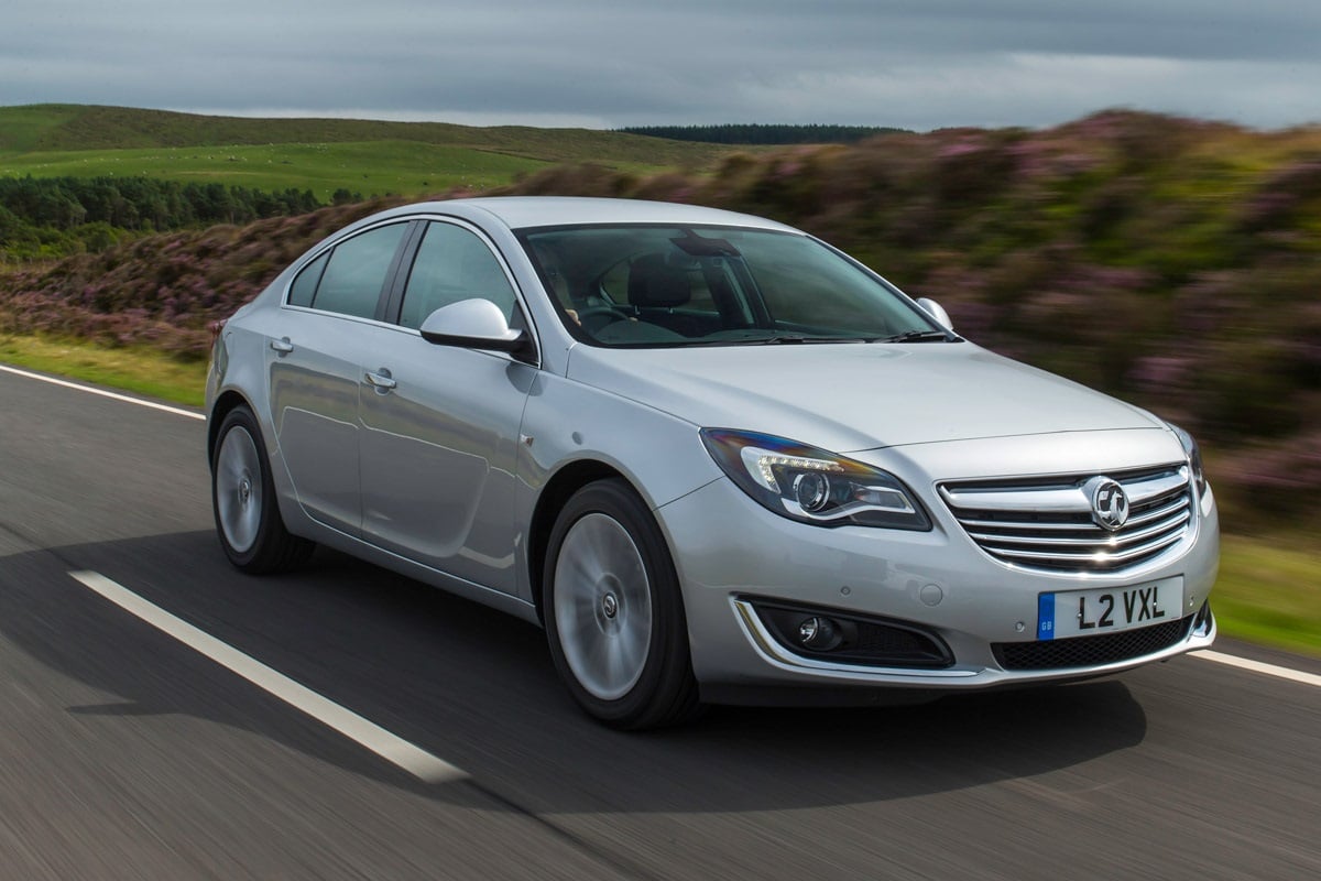 Аналог opel. Opel Insignia 2014. Опель Инсигния 2014. Insignia Opel 2014 топ. Opel Insignia 2014 2.0 дизель.