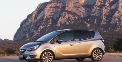 Descargar Manual OPEL MERIVA 2014 de Usuario PDF Gratis