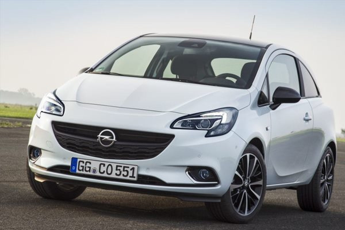 Descargar Manual OPEL CORSA E 2015 de Usuario PDF Gratis