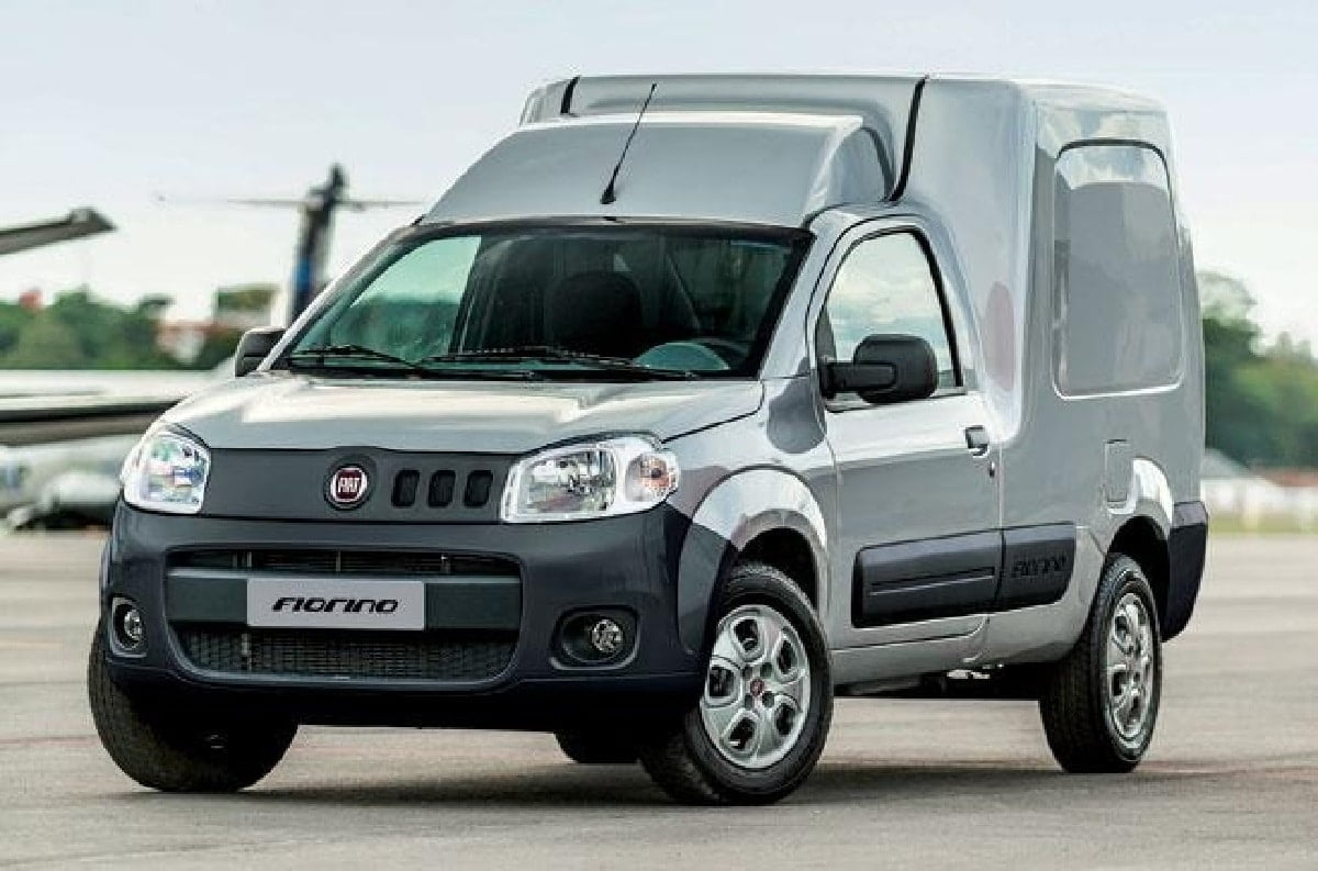 Descargar Manual FIAT FIORINO 2015 PDF GRATIS 🏅 de Usuario