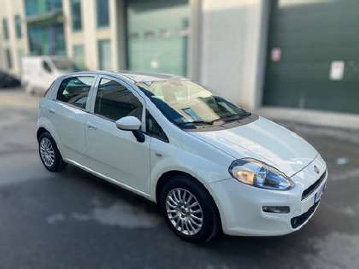 Descargar Manual FIAT GRANDE PUNTO ACTUAL 2015 PDF GRATIS 🏅 de Usuario