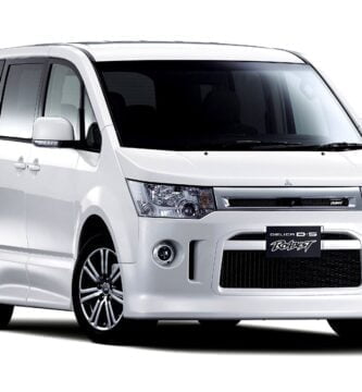 Descargar Manual MITSUBISHI DELICA D2 2016 de Usuario PDF Gratis
