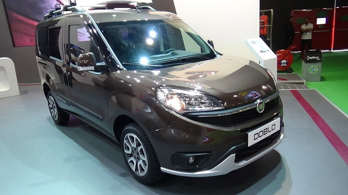 Manual FIAT DOBLO PANORAMA 2017 PDF GRATIS 🏅 de Usuario