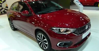 Descargar Manual FIAT TIPO SEDAN 2017 PDF GRATIS 🏅 de Usuario