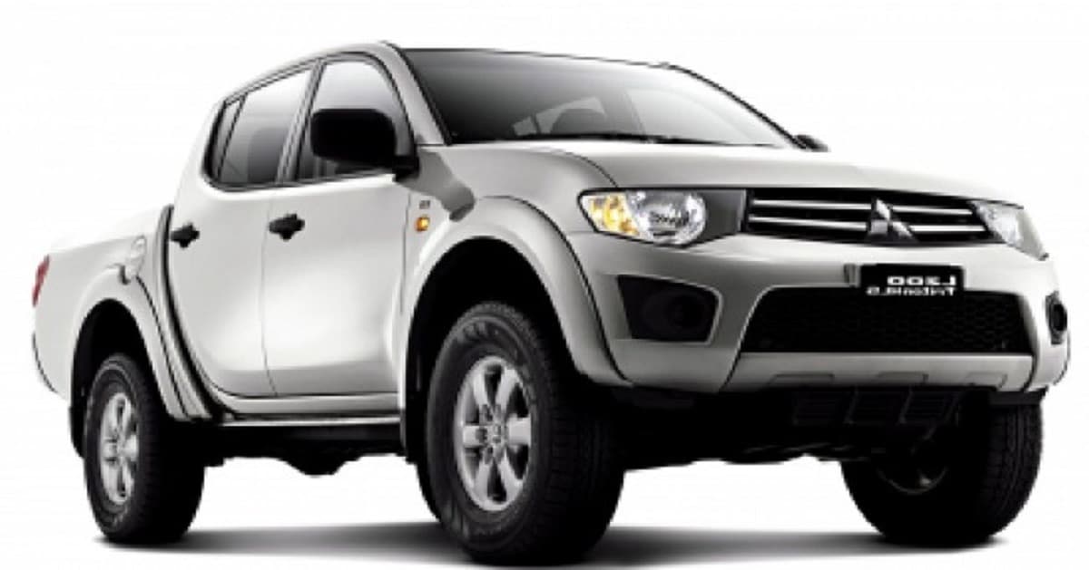 Descargar Manual MITSUBISHI L200 TRITON GLX 2018 de Usuario PDF Gratis