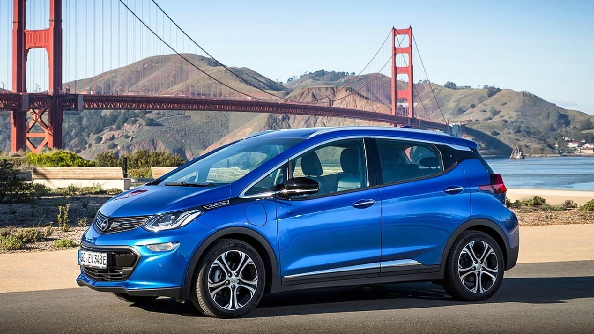 Descargar Manual OPEL AMPERA E 2019 de Usuario PDF Gratis