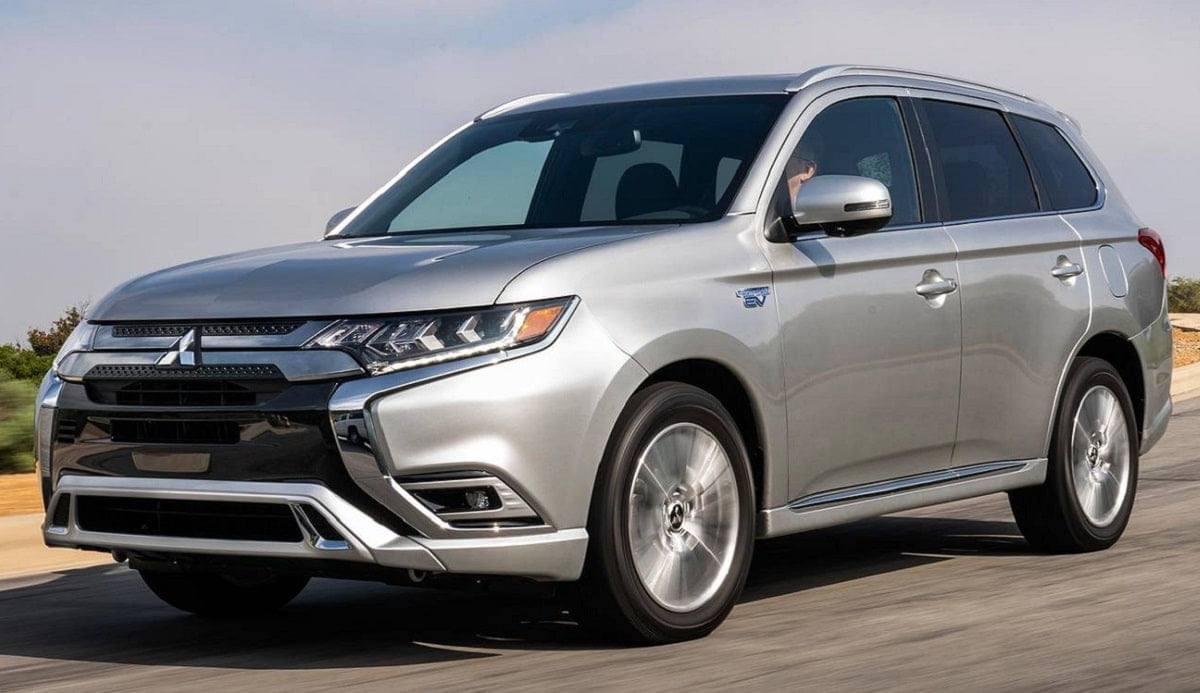 Descargar Manual MITSUBISHI OUTLANDER PHEV 2020 de Usuario PDF Gratis