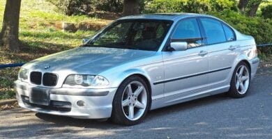 Descargar Manual BMW 323i 2000 de Usuario