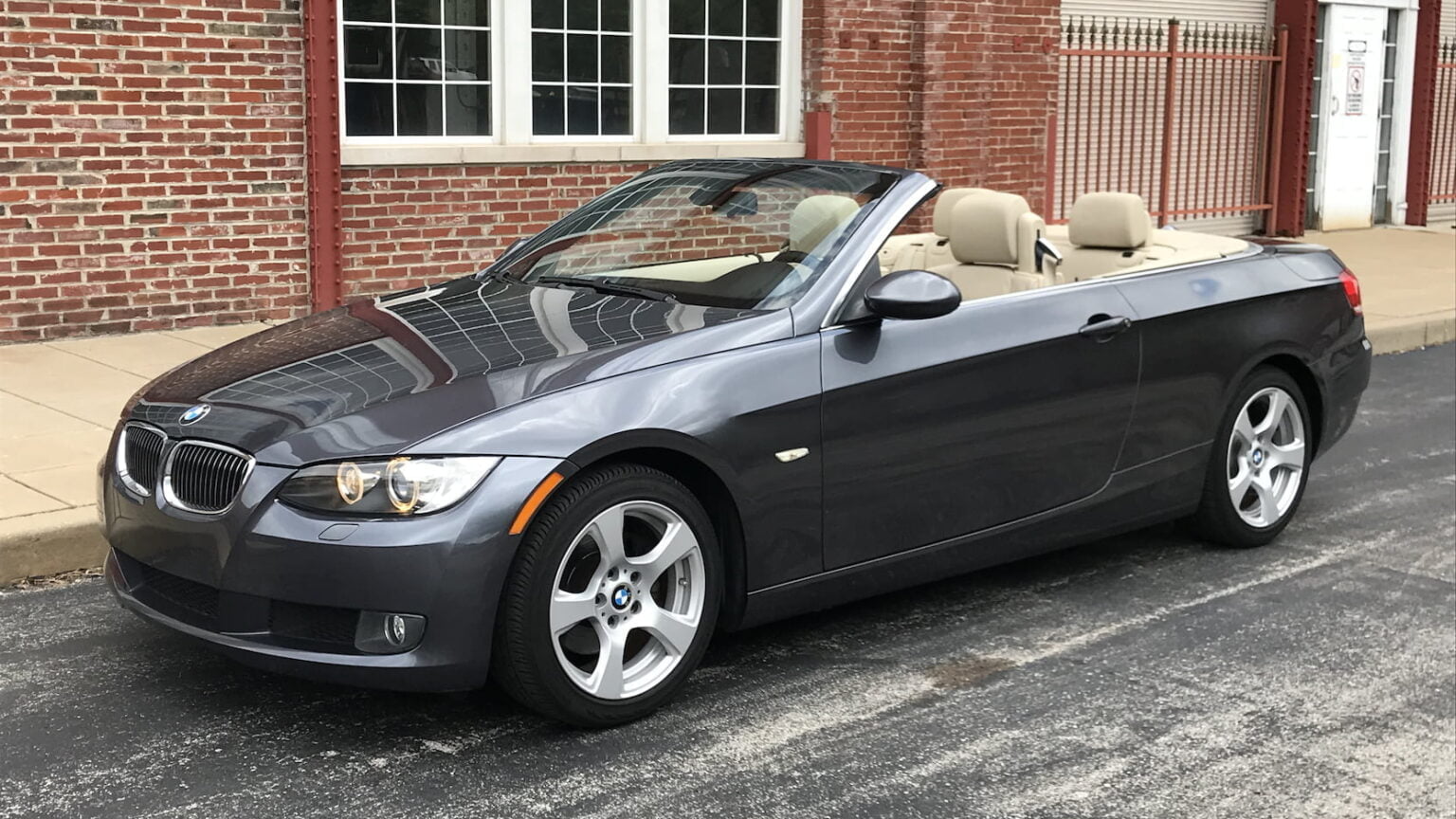 Descargar Manual BMW 328i Convertible 2008 de Usuario