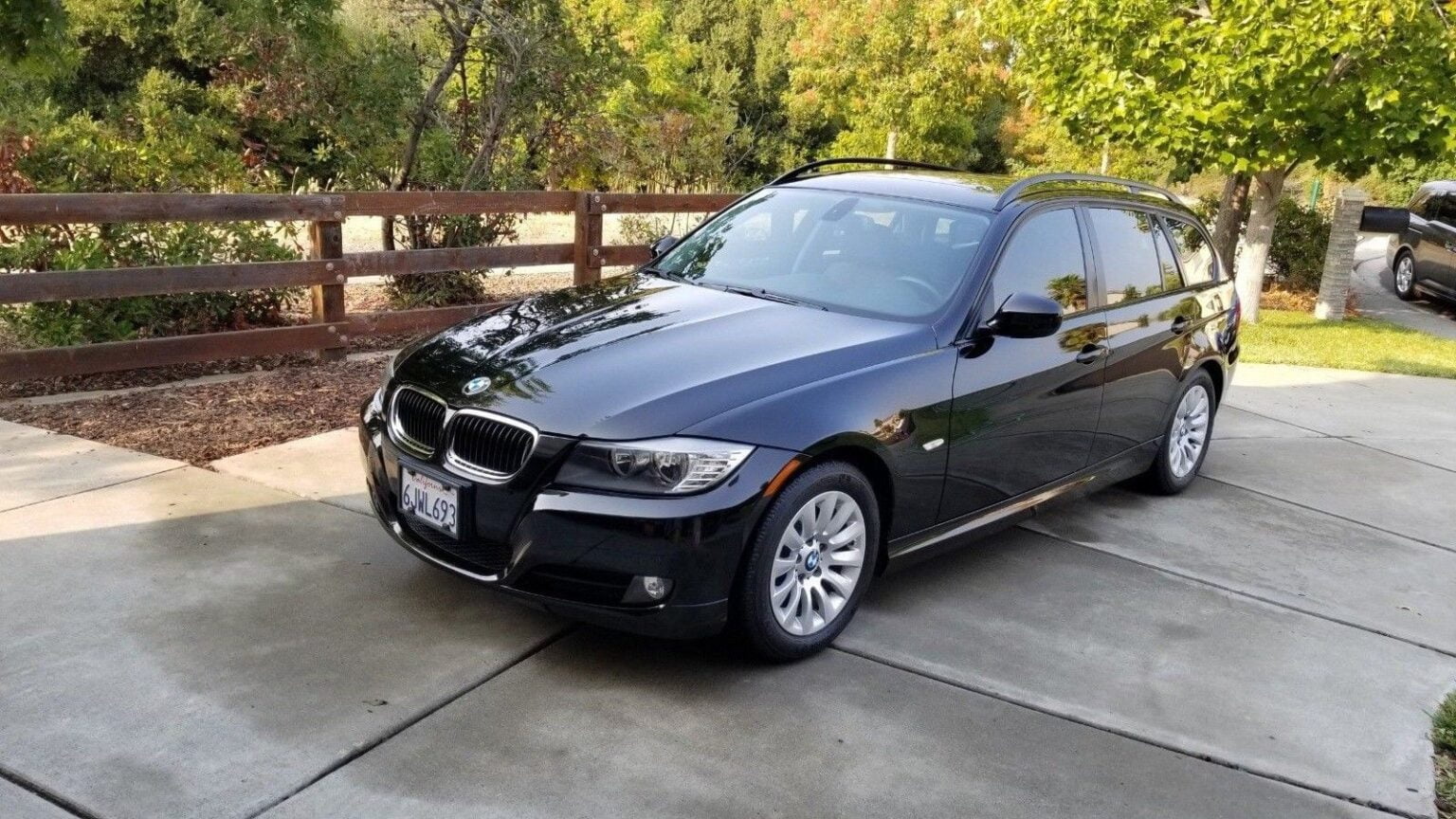 Descargar Manual BMW 328i Sports Wagon 2009 de Usuario
