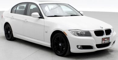 Descargar Manual BMW 328i xDrive Sedan 2011 de Usuario