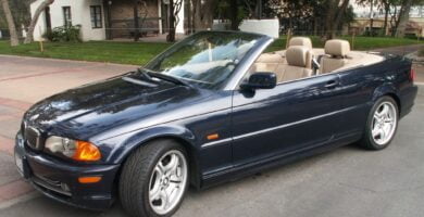 Descargar Manual BMW 330Ci Convertible 2001 de Usuario