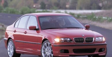 Descargar Manual BMW 330i 2003 de Usuario