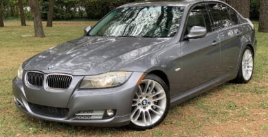 Descargar Manual BMW 335d 2011 de Usuario