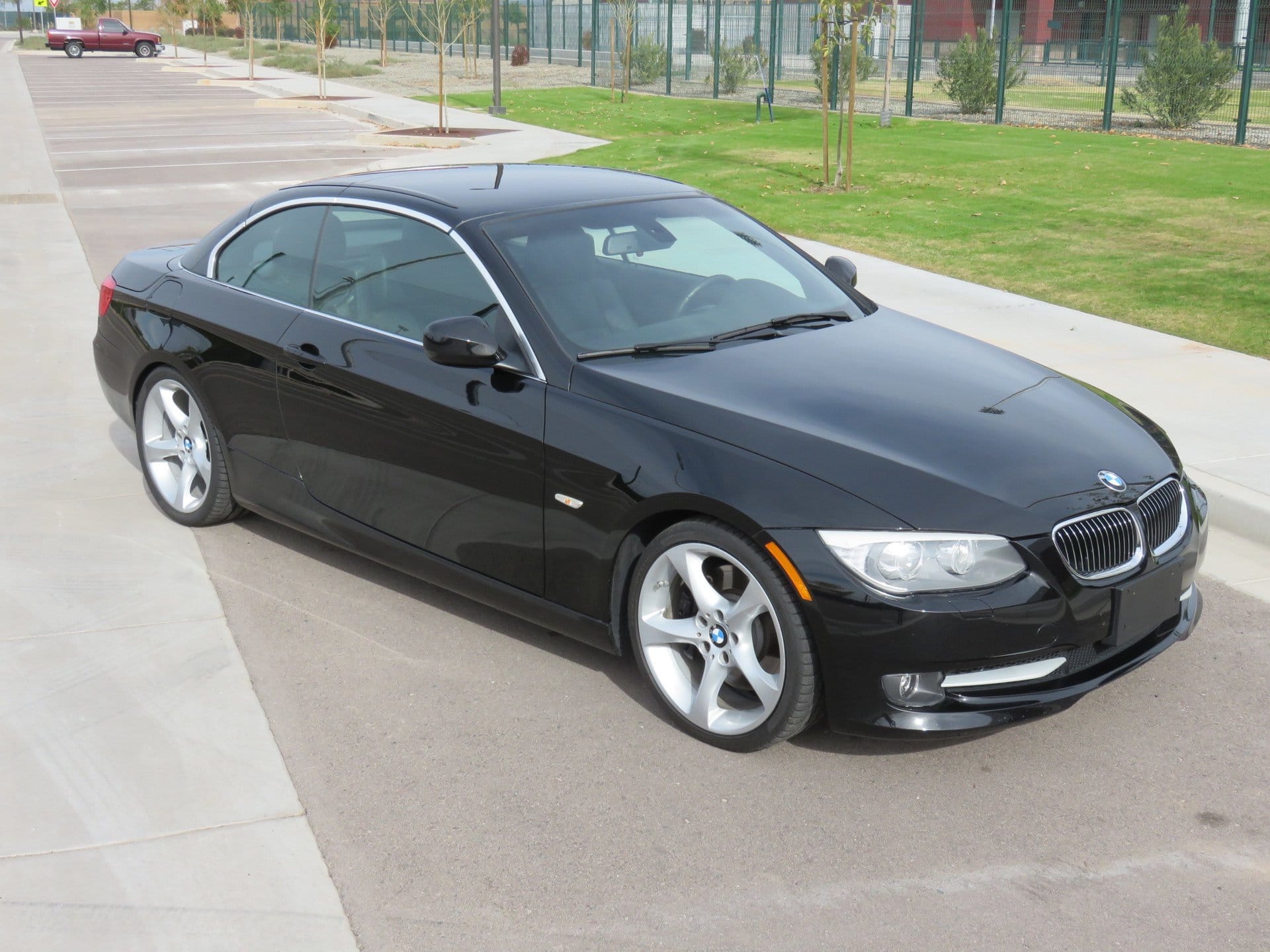 📘 Manual BMW 335i 2011 de Usuario