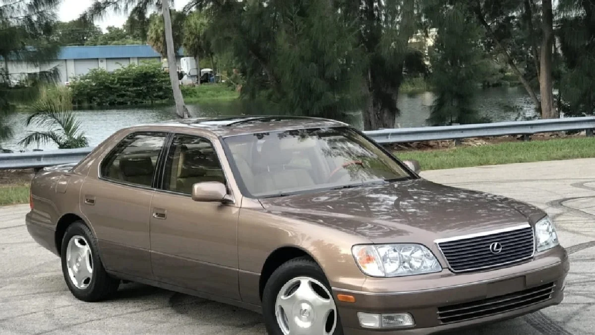 Descargar Manual LEXUS LS400 1999