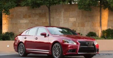 Descargar Manual LEXUS LS600h 2015