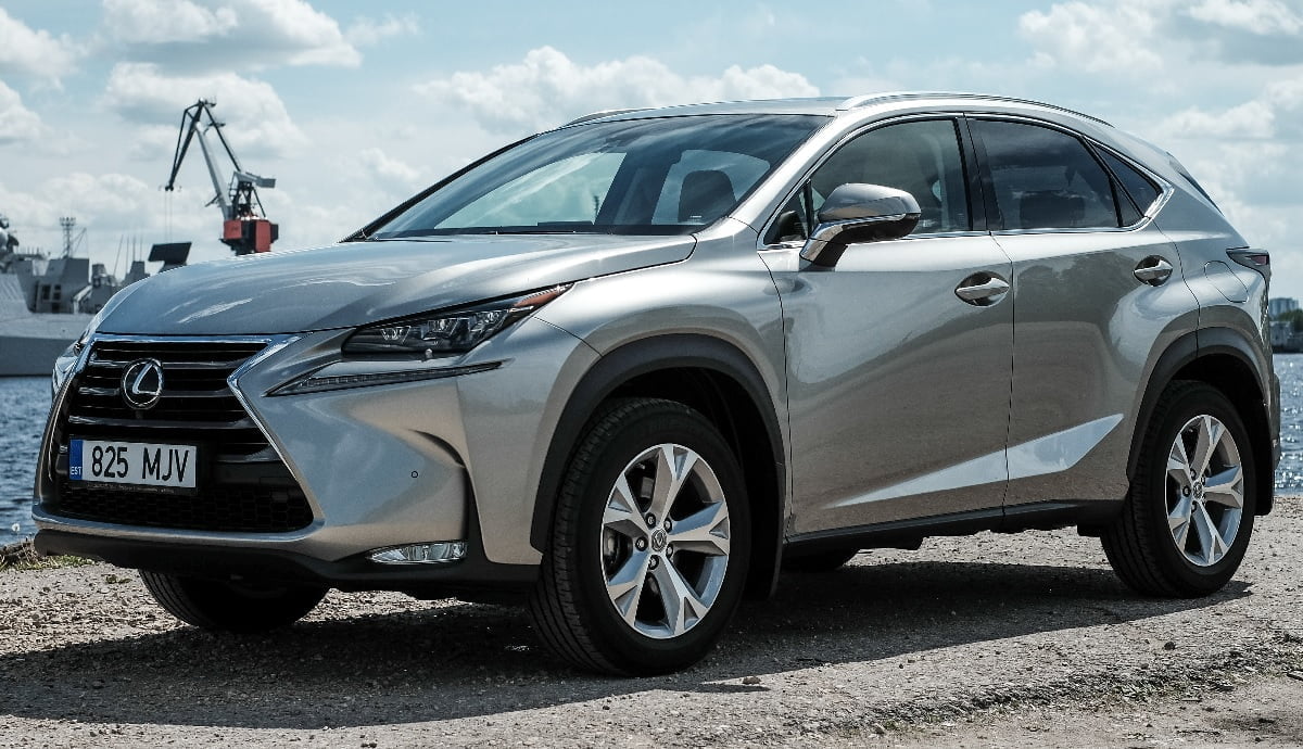Descargar Manual LEXUS NX300h 2017