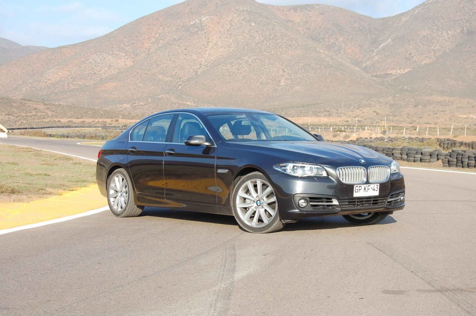 Descargar Manual BMW 550i 2006-2014 de Usuario