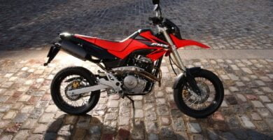 Descargar Manual Moto HONDA FMX 2004 de Usuario PDF GRATIS