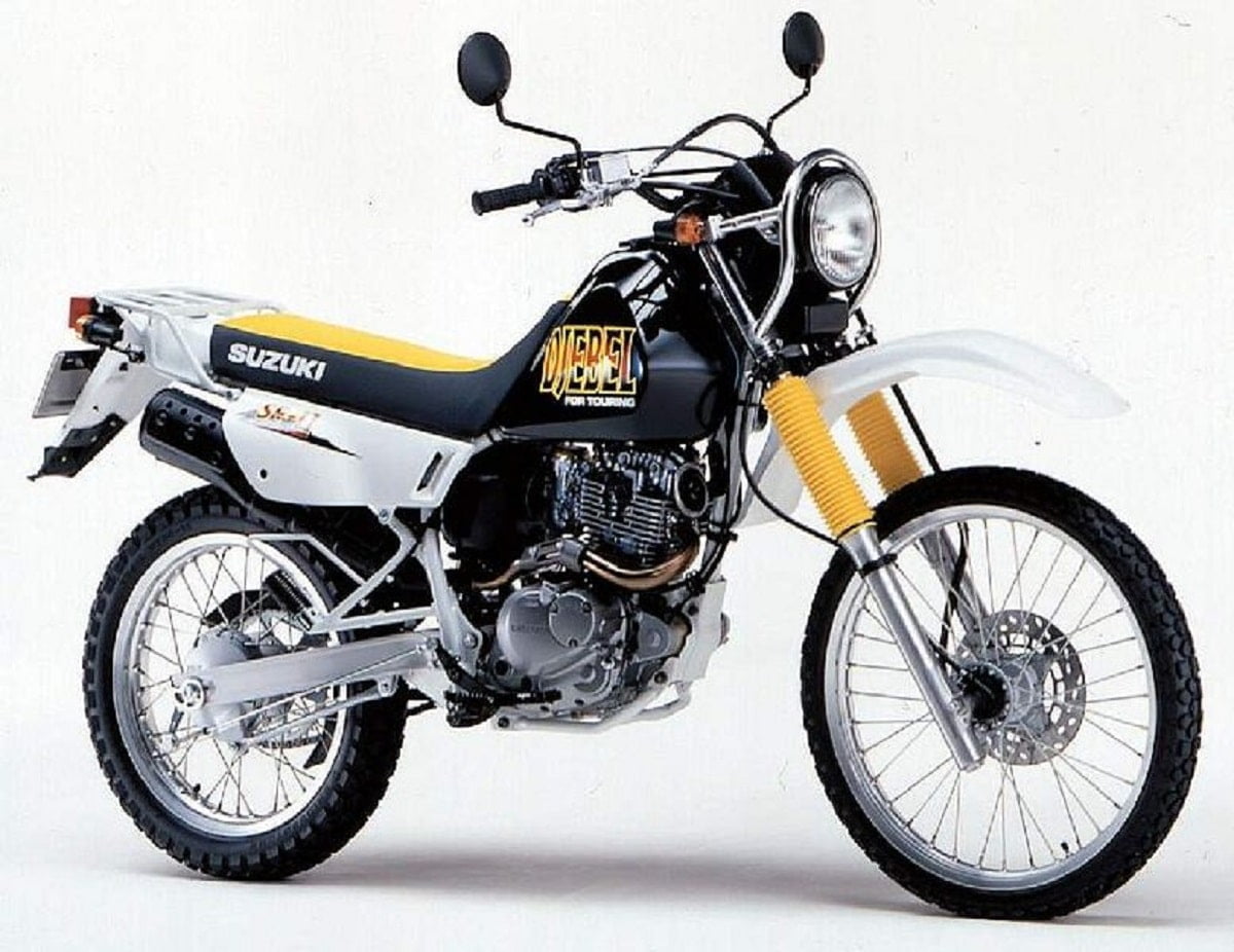 Descargar Manual Moto SUZUKI DR 200 1996 de Usuario PDF GRATIS