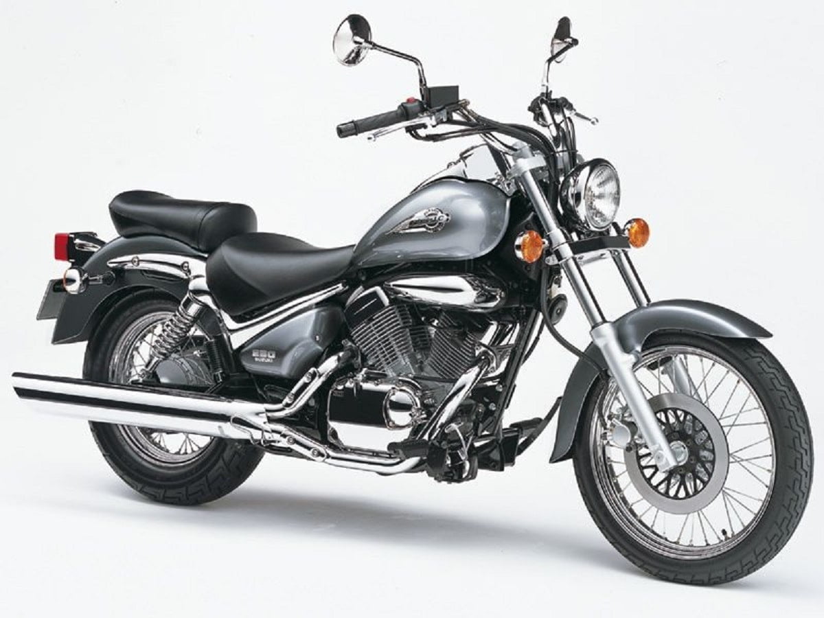 Descargar Manual Moto SUZUKI INTRUDER 250 2006 de Usuario PDF GRATIS